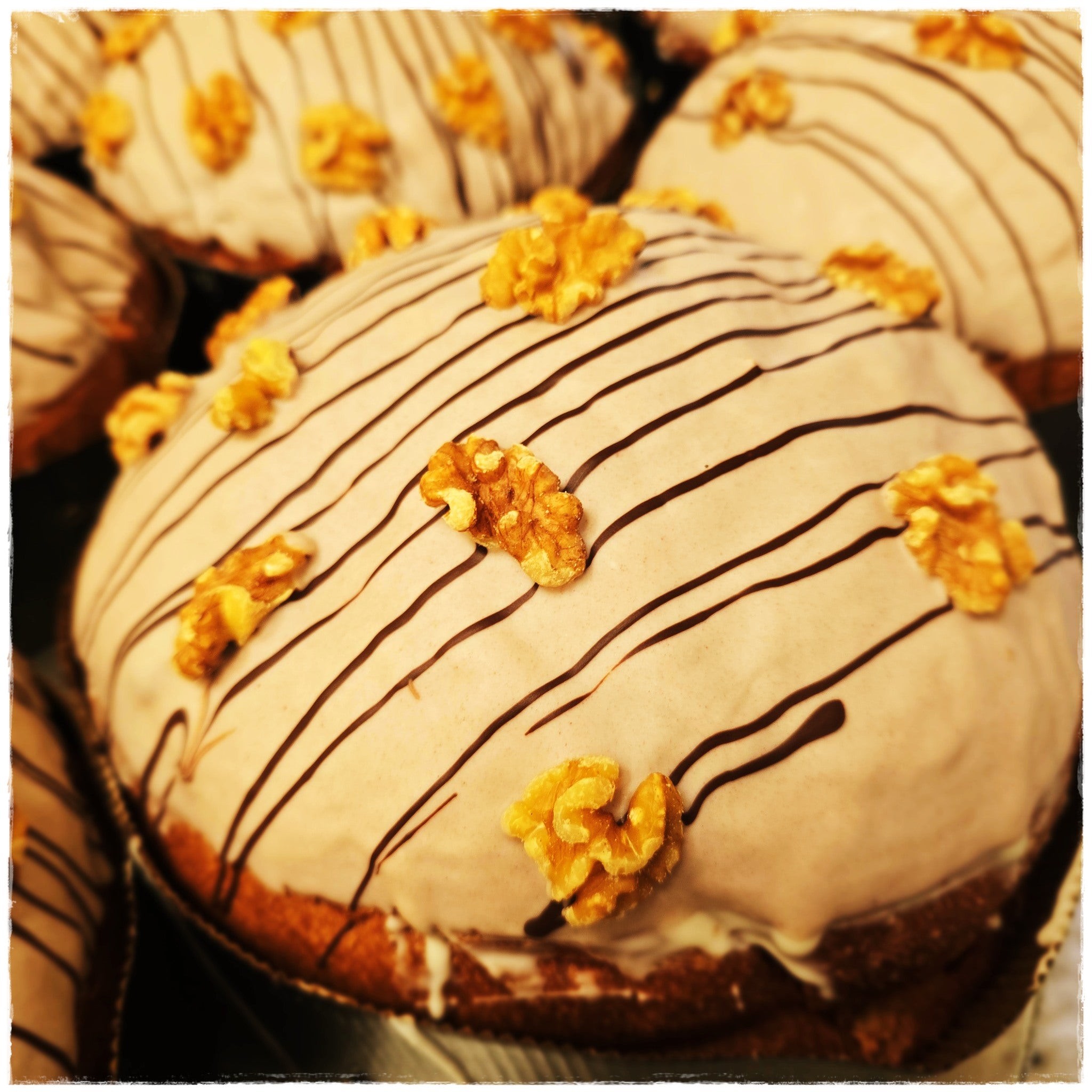 Panettone Amarene e Noci